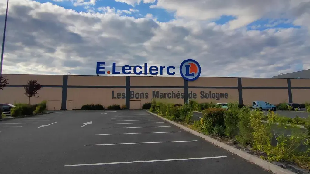 Magasin lelclerc romo